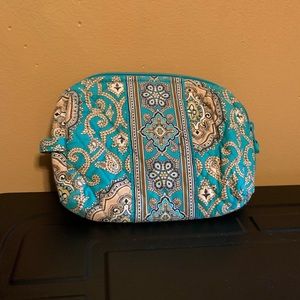 Vera Bradley small cosmetic case